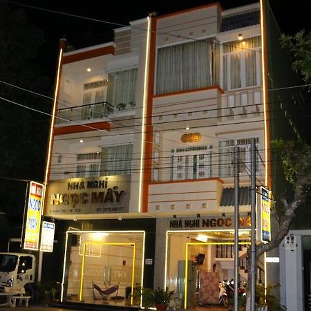 Ngoc May Guesthouse Chau Doc Exterior foto