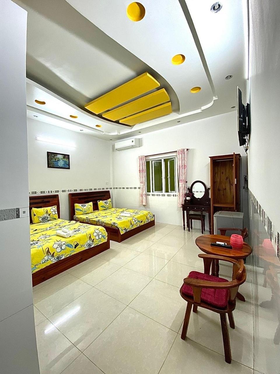 Ngoc May Guesthouse Chau Doc Exterior foto
