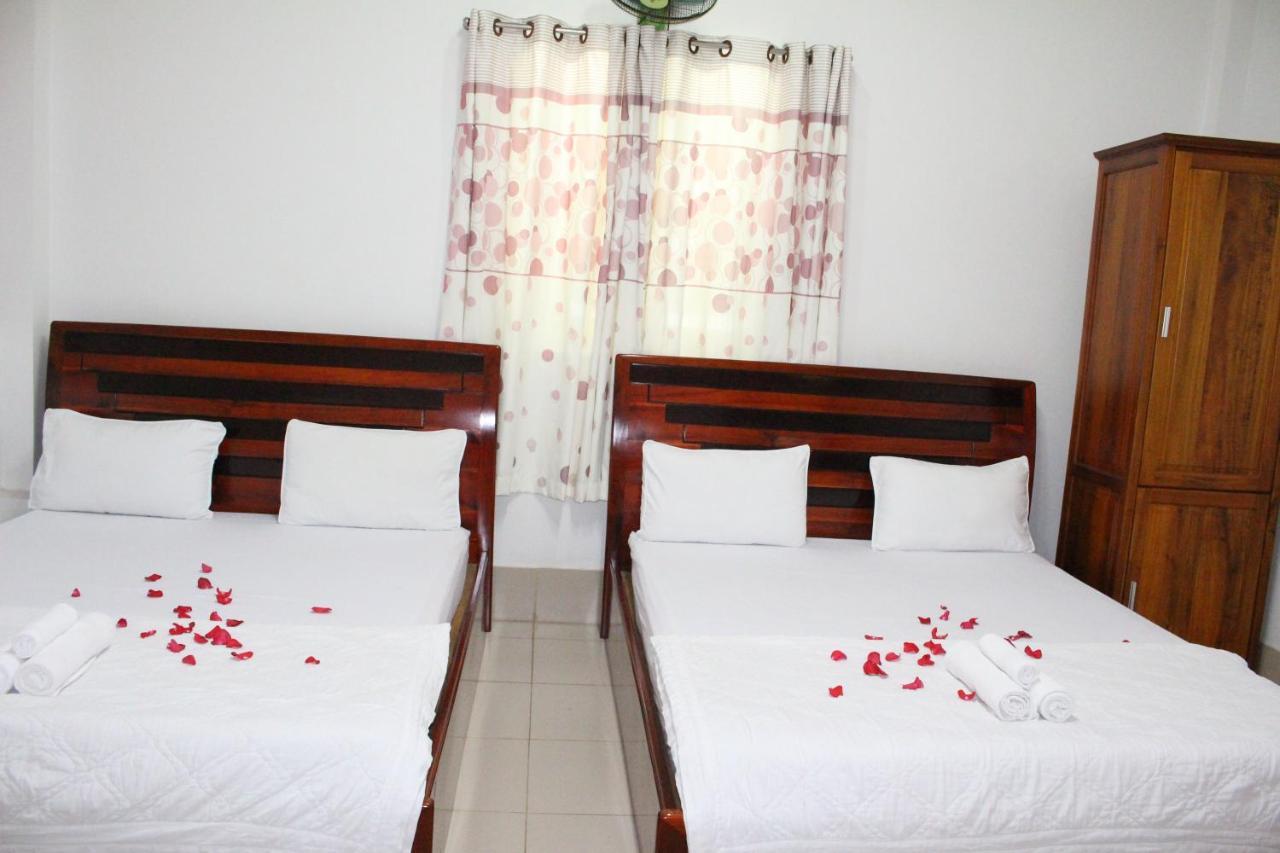 Ngoc May Guesthouse Chau Doc Exterior foto